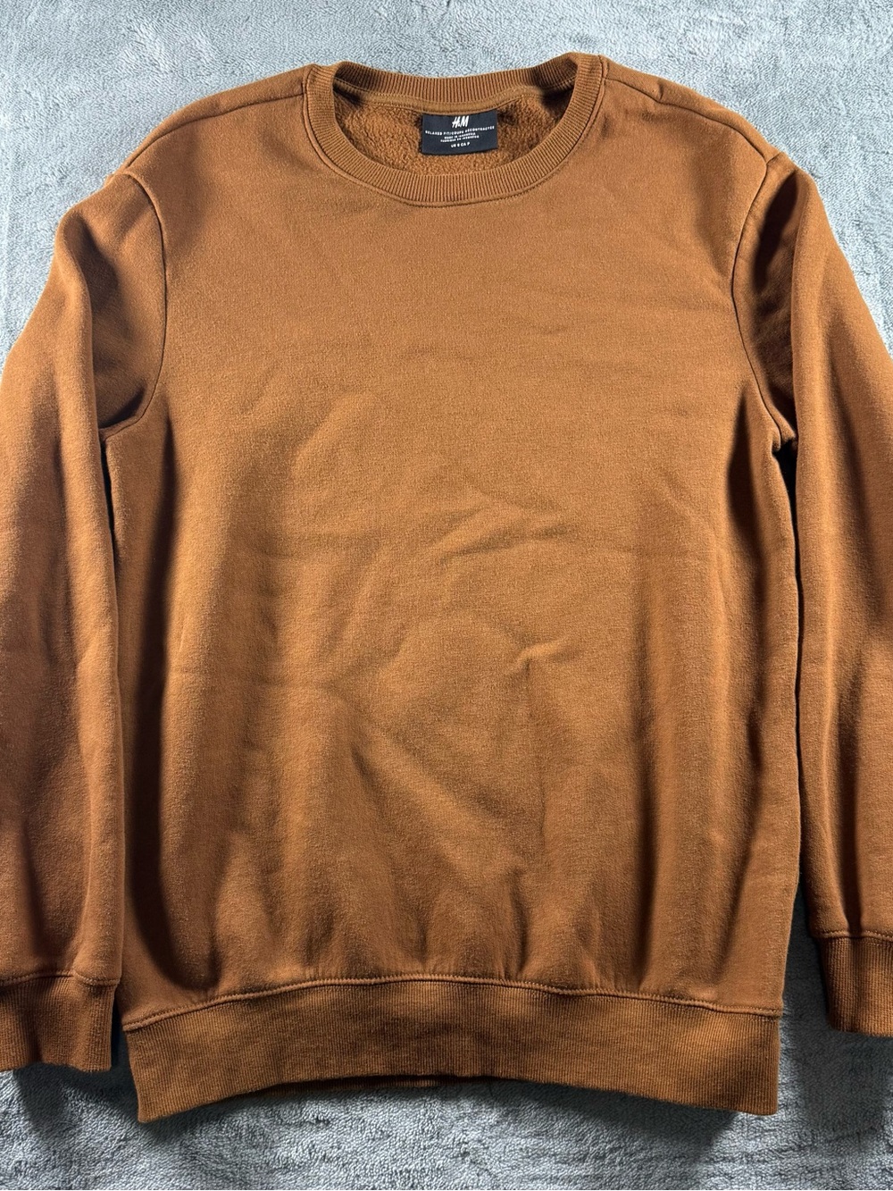 H&M Beige Crew Neck Relaxed Fit Pullover Sweatshirt Solid Long Sleeve Men’s S